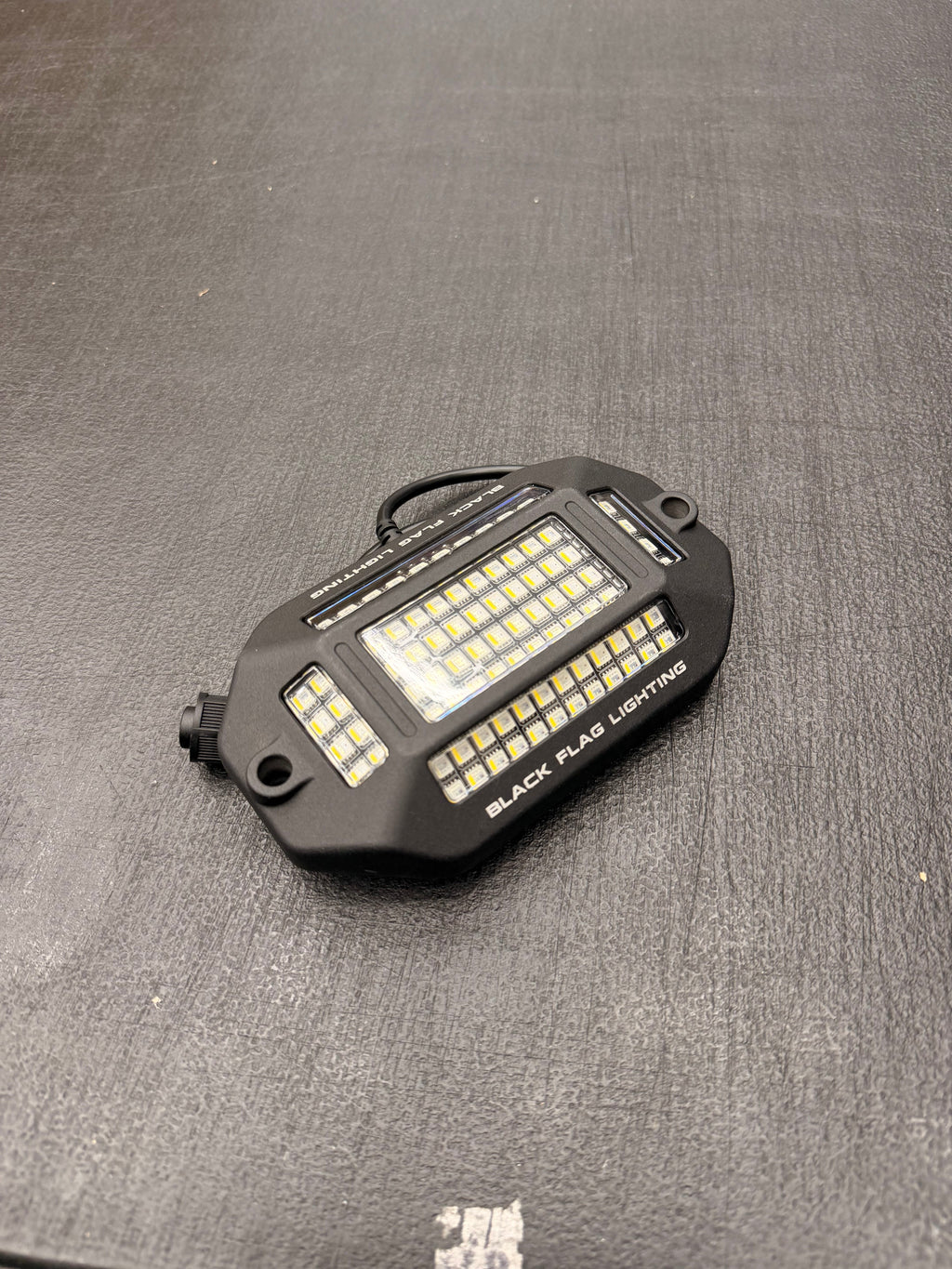 100 LED Chip RGBW(Colored + Pure White) Rock Lights
