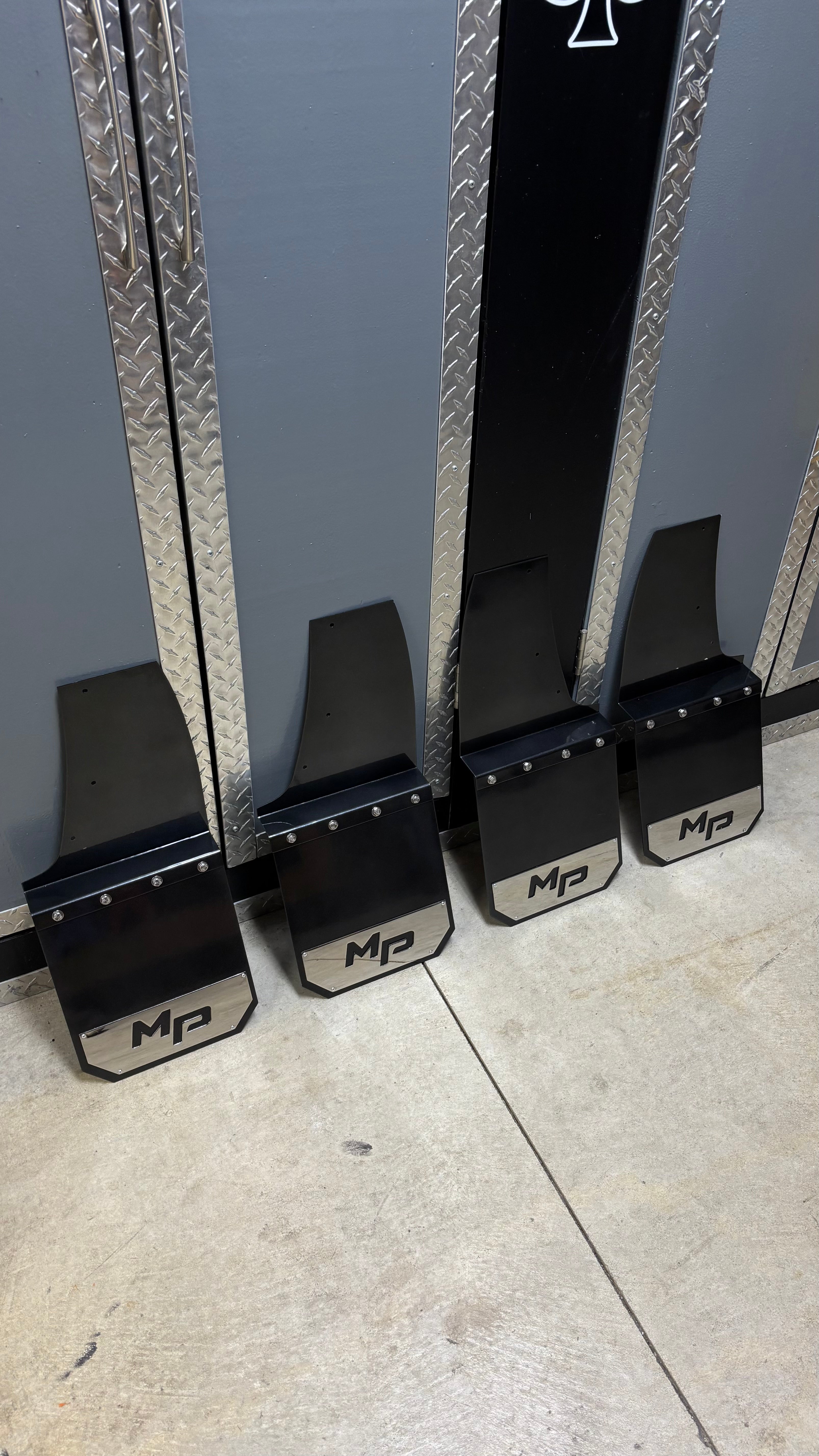Kickback Mudflaps